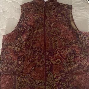 Suede low collar zip up vest